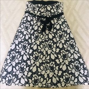 Motherhood Strapless Floral Lace Dress Size S